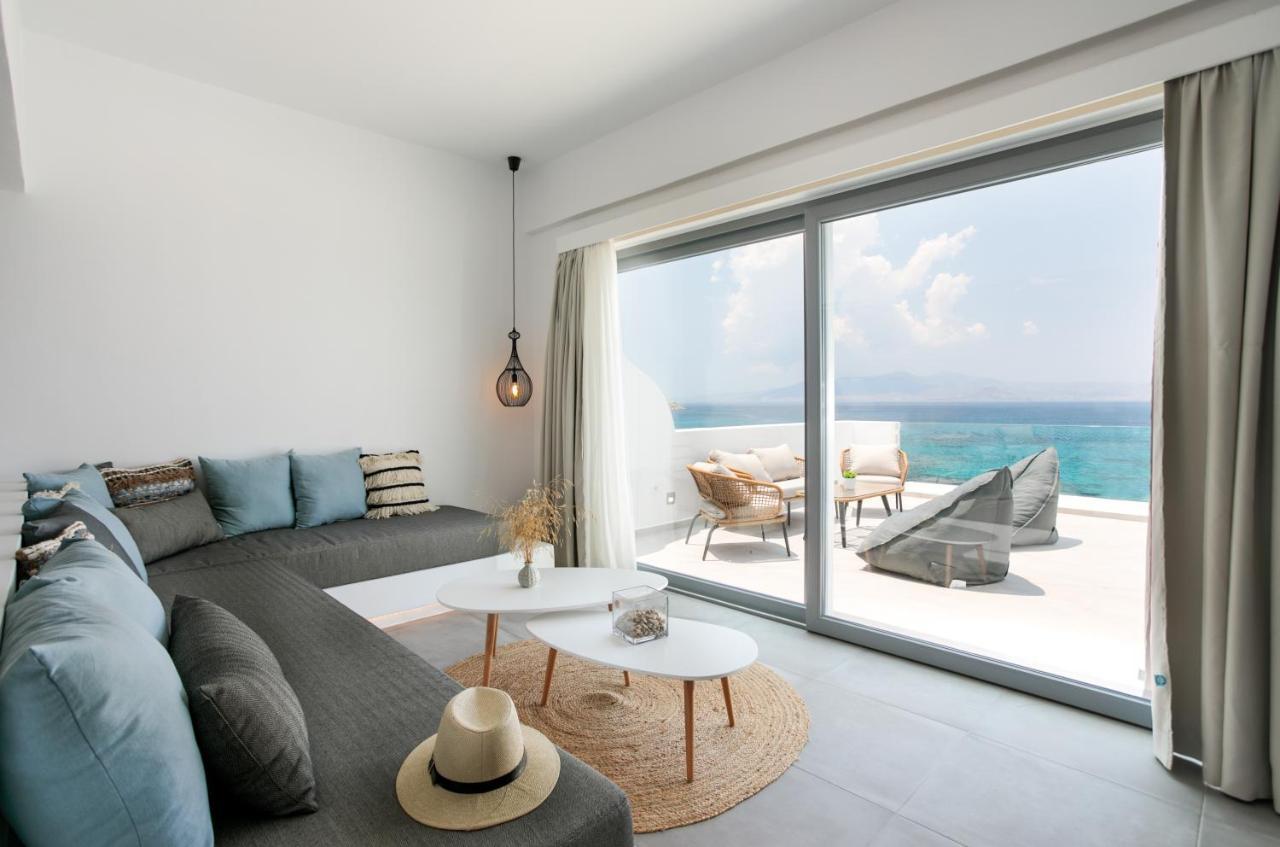 Seanfinity Beachfront Suites Mikri Vigla Dış mekan fotoğraf