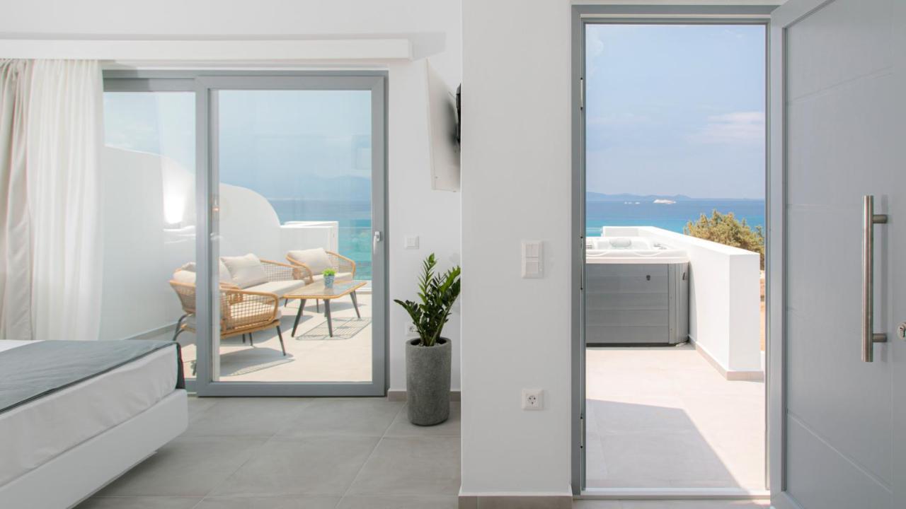 Seanfinity Beachfront Suites Mikri Vigla Dış mekan fotoğraf