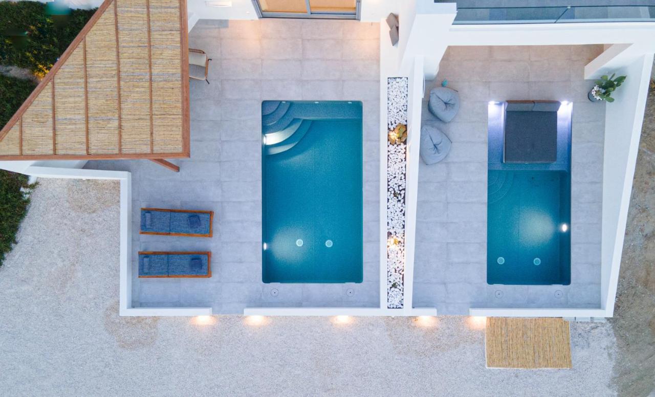 Seanfinity Beachfront Suites Mikri Vigla Dış mekan fotoğraf