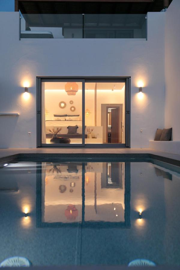 Seanfinity Beachfront Suites Mikri Vigla Dış mekan fotoğraf