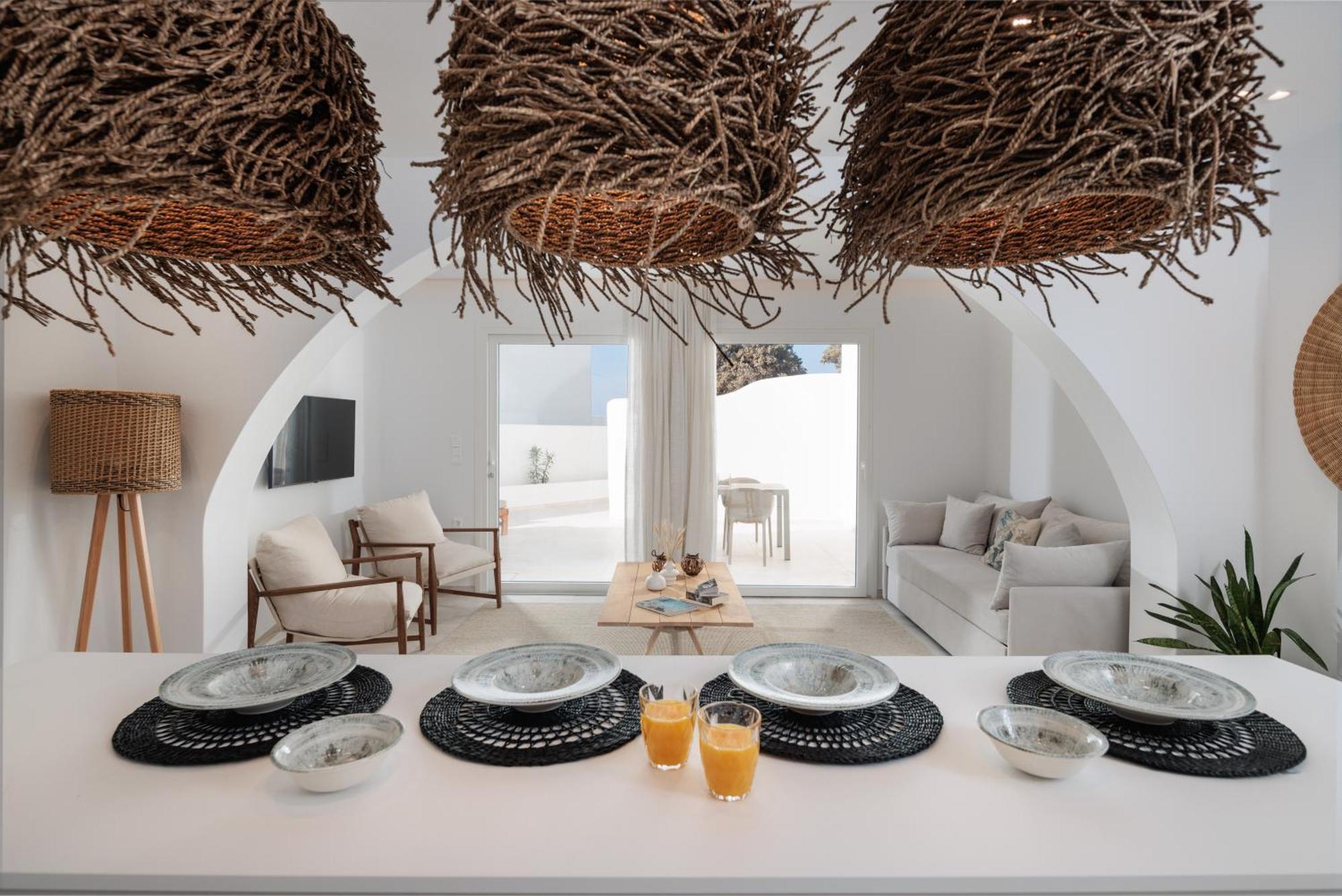 Seanfinity Beachfront Suites Mikri Vigla Dış mekan fotoğraf