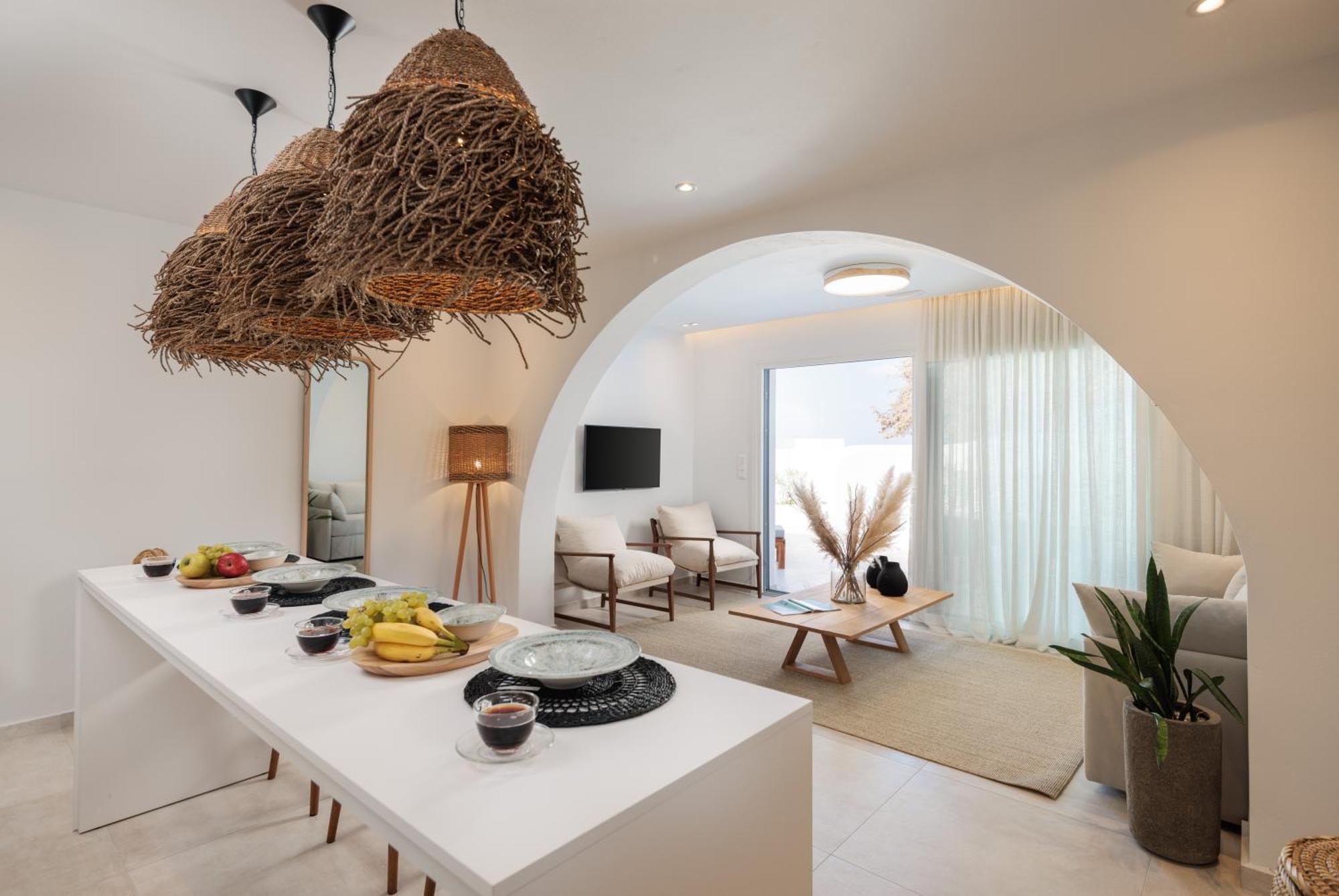Seanfinity Beachfront Suites Mikri Vigla Oda fotoğraf