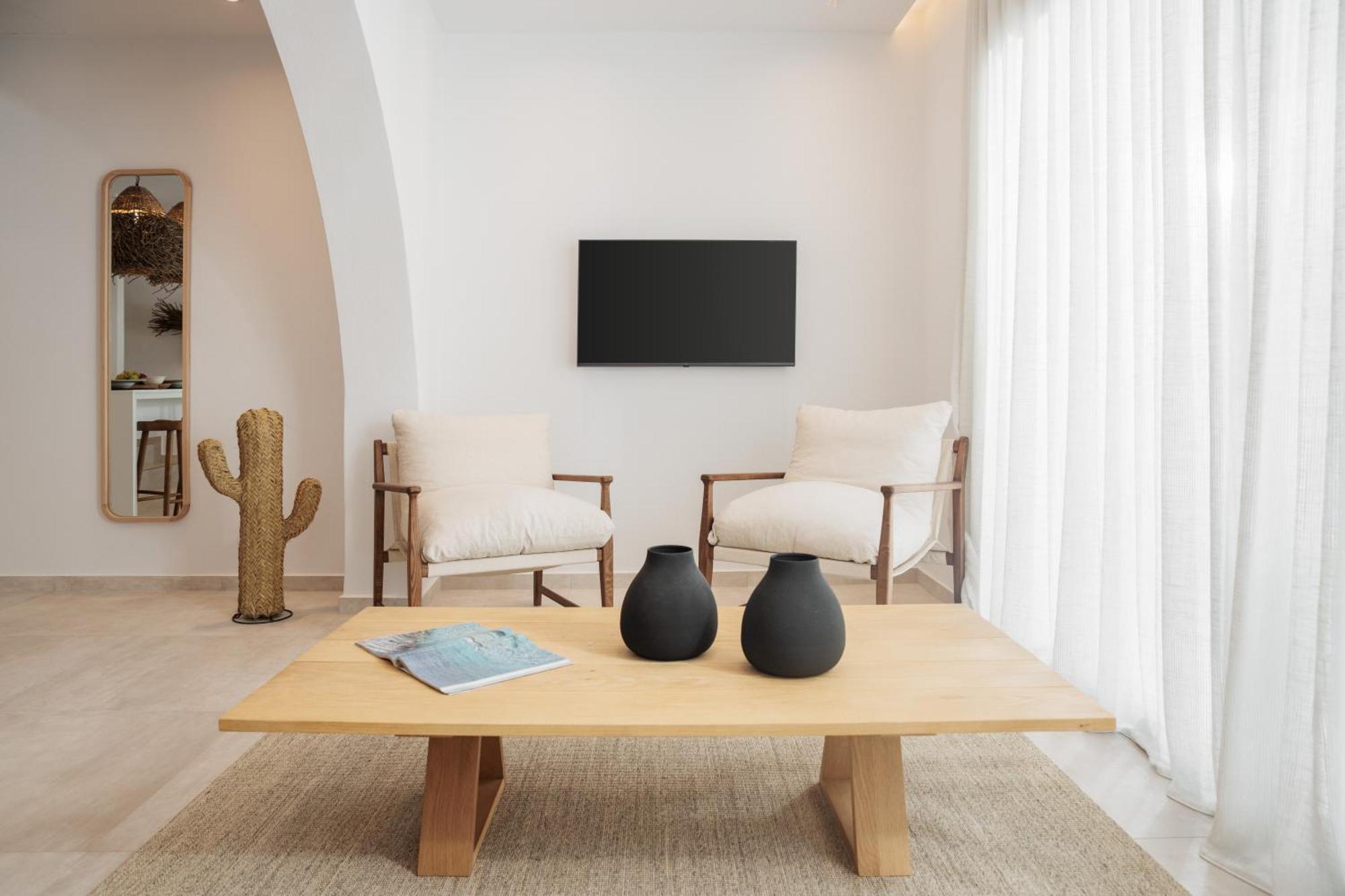 Seanfinity Beachfront Suites Mikri Vigla Oda fotoğraf